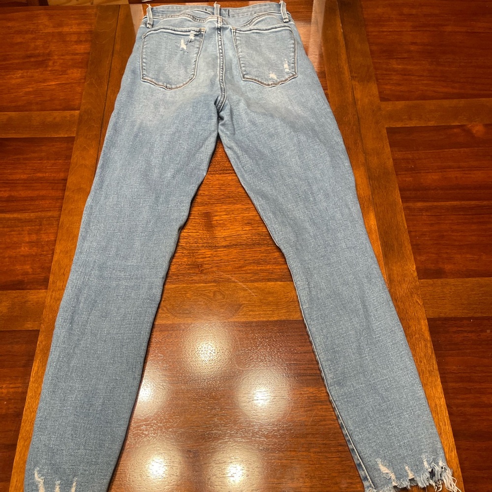 Abercrombie & Fitch Women's Light Blue Distressed Jeans size 25